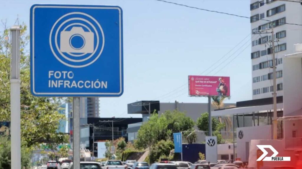 Puebla reportó un récord histórico de 310.7 millones de pesos en fotomultas durante 2024, destacando un crecimiento del 64%.